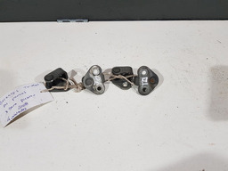 BATENTE DA FECHADURA DE PORTA CITROEN XSARA PICASSO UNITARIO