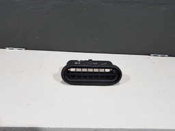 SAIDA AR PORTA D.D. CITROEN C8 2004