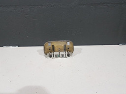 LUZ CORTESIA TETO CITROEN C8 2004 PRECISA COLAR LENTE