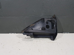 ACABAMENTO CHURRASQUEIRA LADO DIREITO CITROEN C8 COM AVARIA