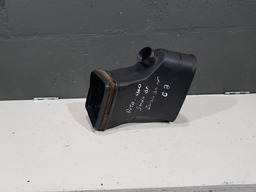 Duto Saida De Ar Inferior Painel E' Citroen C8 2004