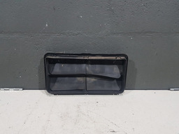 DIFUSOR SAIDA AR CARROCERIA PORTA MALA CITROEN C8 2004