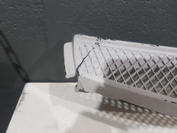 Acabamento Churrasqueira Citroen C8 2004 Com Avaria