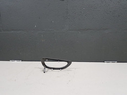 ACABAMENTO MOLDURA MAÇANETA INTERNA DIANTEIRA ESQUERDA  307