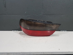 LANTERNA TRASEIRA DIREITA PEUGEOT 306 HATCH 1998