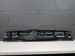 SUPORTE ACABAMENTO TAMPA TRASEIRA MALA C4 PICASSO