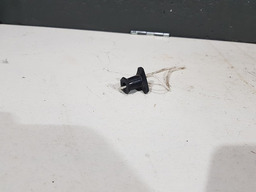 TRAVA PORCA LANTERNA TRASEIRA RENAULT