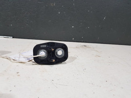 BATENTE PORTA DIANTEIRA ESQUERDA CITROEN C3 2013