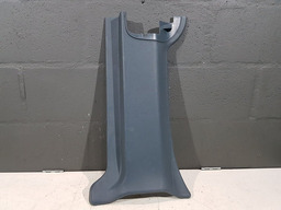 ACABAMENTO COLUNA CENTRAL LADO  ESQUERDO RENAULT KANGOO 2001