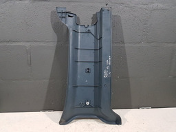 ACABAMENTO COLUNA CENTRAL LADO  ESQUERDO RENAULT KANGOO 2001