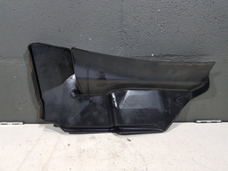 ACABAMENTO DEFLETOR PARA BRISA DIANTEIRO DIREITO KANGOO 2001