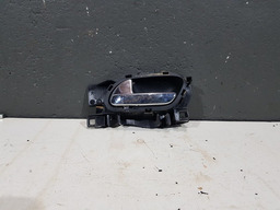 MAÇANETA INTERNA TRASEIRA ESQUERDA CITROEN C3 2013