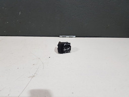 ACABAMENTO FECHADURA TRASEIRA ESQUERDA CITROEN C3 2013