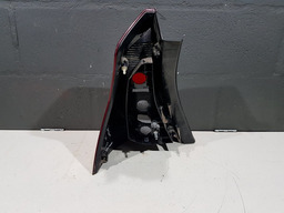 LANTERNA DIREITA RENAULT SANDERO 2010 RECUPERADA