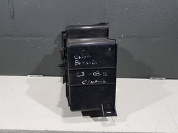CAIXA BATERIA CITROEN C3 2013 COM DETALHE