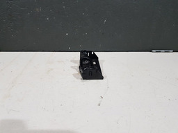 BATENTE FECHADURA PORTA MALA CITROEN XSARA PICASSO 2011