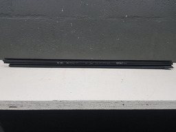 PESTANA INTERNA PORTA TRASEIRA DIREITA RENAULT SANDERO