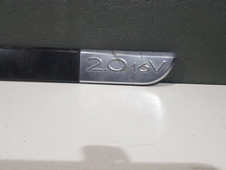 FRISO PORTA DIANTEIRA DIREITO RENAULT MEGANE COM DETALHE