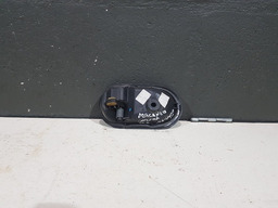 MAÇANETA INTERNA DIANTEIRA ESQUERDA RENAULT SANDERO 2010