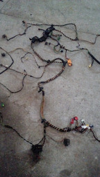 CHICOTE INTERNO LANTERNAS TRASEIRAS PEUGEOT 206 1.6 2004