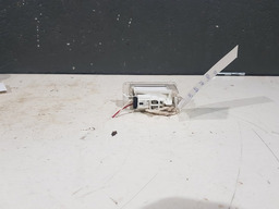 LUZ CORTEZIA PORTA MALAS RENAULT SANDERO 2010