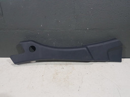 ACABAMENTO COLUNA TRASEIRA DIREITA RENAULT SANDERO 2010