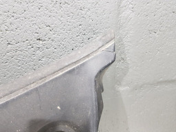 CHURRASQUEIRA LADO ESQUERDO RENAULT CLIO 2002 COM DETALHES