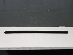 Pestana Externa Porta Traseira Esquerda Renault Duster 2016