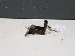 DOBRADIÇA PORTA MALAS RENAULT DUSTER 2016