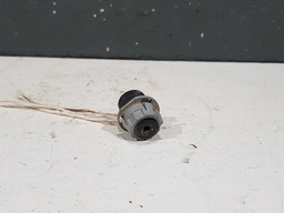 BATENTE PORTA MALAS C4 PICASSO 2012