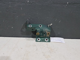 SUPORTE DOBRADIÇA PORTA MALAS DIREITA RENAULT KANGOO 2001