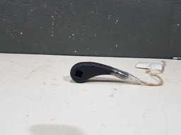 PUXADOR ABERTURA CAPO DIANTEIRO RENAULT KANGOO 2001