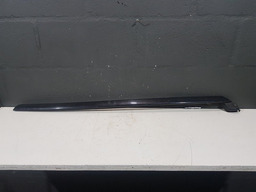 FRISO PARA BRISA LADO ESQUERDO CITROEN C4 HATCH 2010