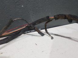 CHICOTE TAMPA MALA CITROEN C3 2013 COM AVARIA