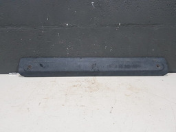 Soleira Porta Dianteira Direta Renault Kangoo 2001