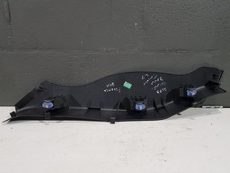 ACABAMENTO INFERIOR COLUNA TRASEIRA DIREITA RENAULT FLUENCE