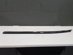 Pestana Externa Porta Dianteira Esquereda Peugeot 206 2005