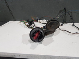 CHICOTE PORTA DIANTEIRA DIREITA PEUGEOT 206 2005