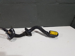 CHICOTE PORTA TRASEIRA DIREITA RENAULT FLUENCE 2014