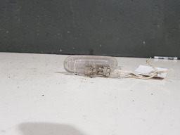 LUZ CORTEZIA PORTA LUVAS RENAULT FLUENCE 2014