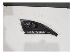 ACABAMENTO INTERNO RETROVISOR ESQUERDO CLIO 2007 COM AVARIA