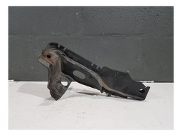 SUPORTE CHURRASQUEIRA LADO DIREITO RENAULT FLUENCE 2014