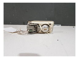 LUZ CORTEZIA TETO PEUGEOT 207 PASSION 2011