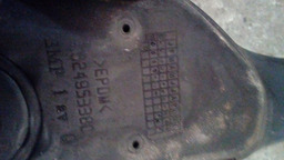 ACABAMENTO TAMPA TRASEIRA PORTA MALAS PEUGEOT 306 SW DETALHE