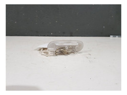 LUZ CORTEZIA QUEBRA SOL DIREITO RENAULT FLUENCE 2014