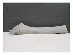 ACABAMENTO COLUNA DIANTEIRA ESQUERDA RENAULT FLUENCE 2014