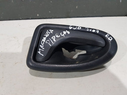 MAÇANETA DIANTEIRA DIREITA RENAULT CLIO 2007 PARA PEÇAS