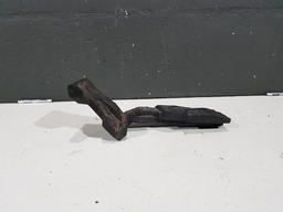 ACABAMENTO DOBRADIÇA ESQUERDA CAPO DIANTEIRO MEGANE GT 2009