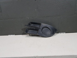 Acabamento Farol Milha Dianteiro Esquerdo Renault Clio 2007