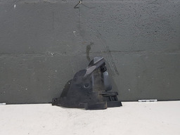 ACABAMENTO FECHADURA PORTA DIANTEIRA ESQUERDA MEGANE GT 2009